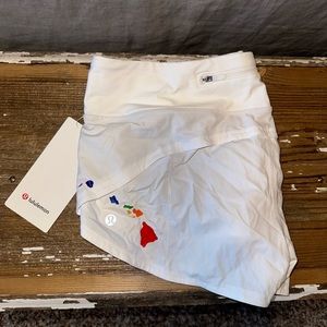 Lululemon speed up short 2.5 inch RARE hawaiian islands